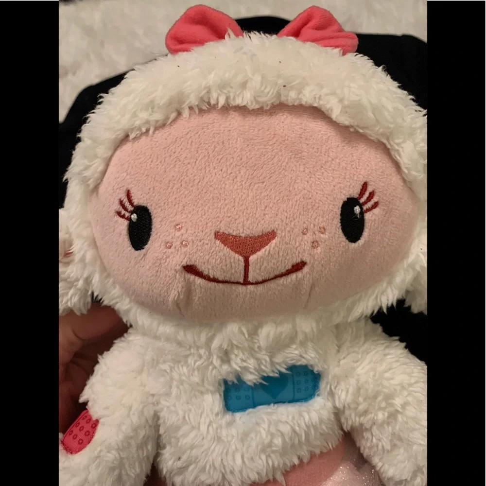 Disney Doc McStuffins 15" LAMBIE the Lamb talk/singPlush Stuffed Animal Light Up - Picture 7 of 11